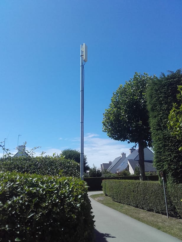 installation antenne Wi-Fi Angers / Wi-Fi extérieur maison / couverture Wi-Fi jardin / installateur Wi-Fi Angers / pont Wi-Fi Angers / Wi-Fi 6 extérieur / réseau sans fil extérieur / connexion dépendance maison / technicien Wi-Fi Les Ponts-de-Cé installation antenne Wi-Fi Angers / Wi-Fi extérieur maison / couverture Wi-Fi jardin / installateur Wi-Fi Angers / pont Wi-Fi Angers / Wi-Fi 6 extérieur / réseau sans fil extérieur / connexion dépendance maison / technicien Wi-Fi Les Ponts-de-Cé