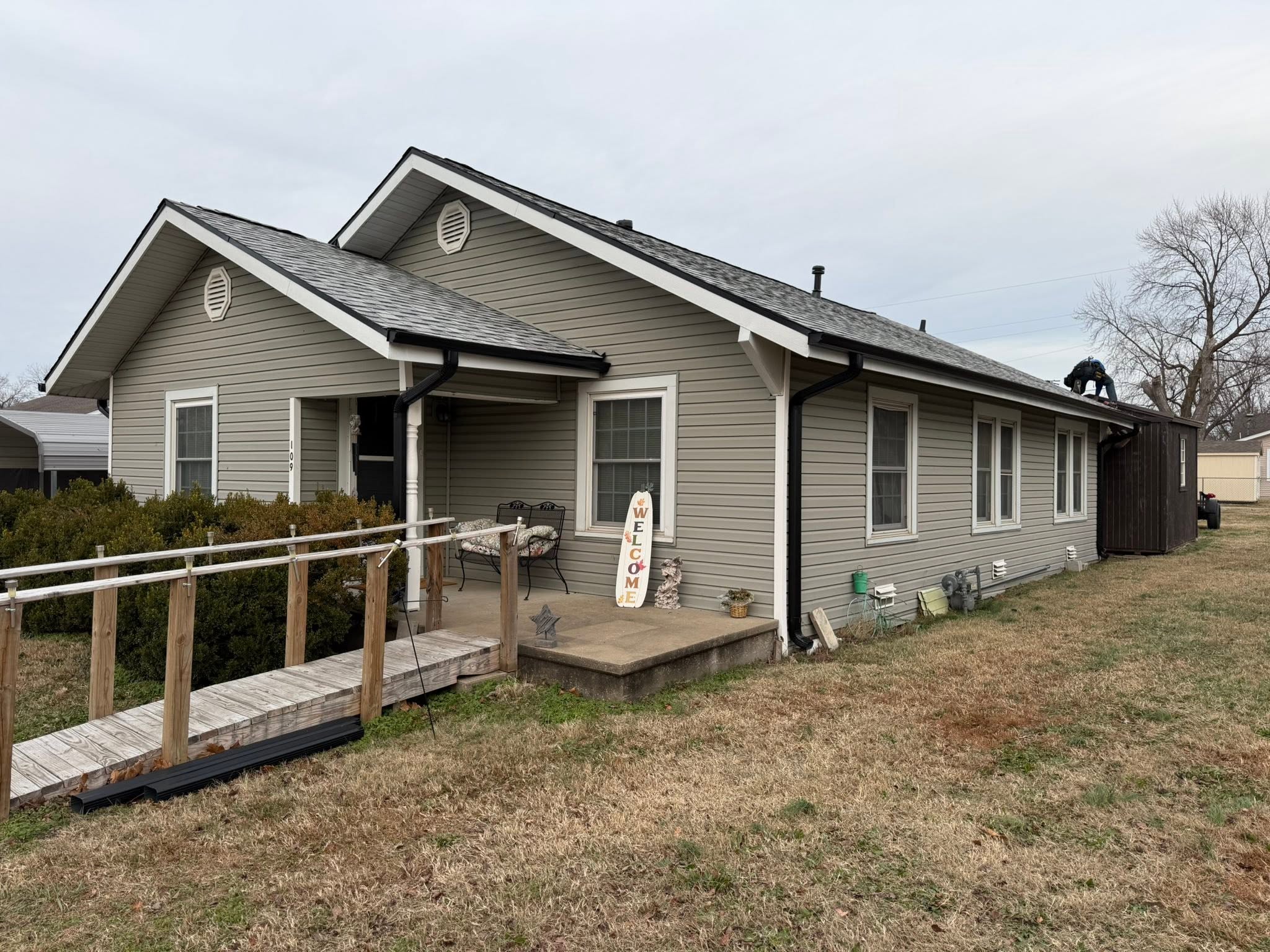 GUTTER INSTALLATION - HOCKLEY, TX
