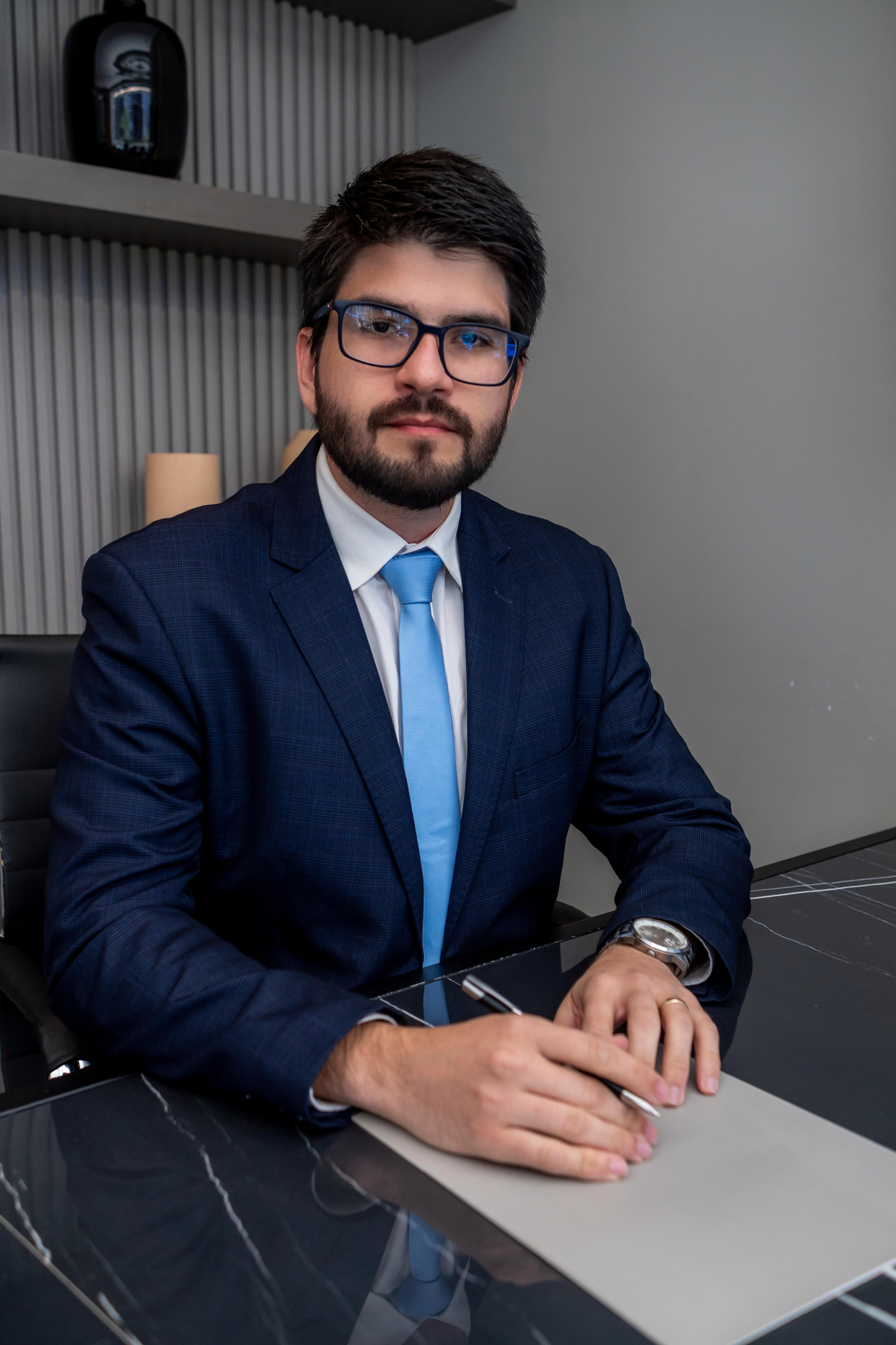 Felipe Viana, advogado