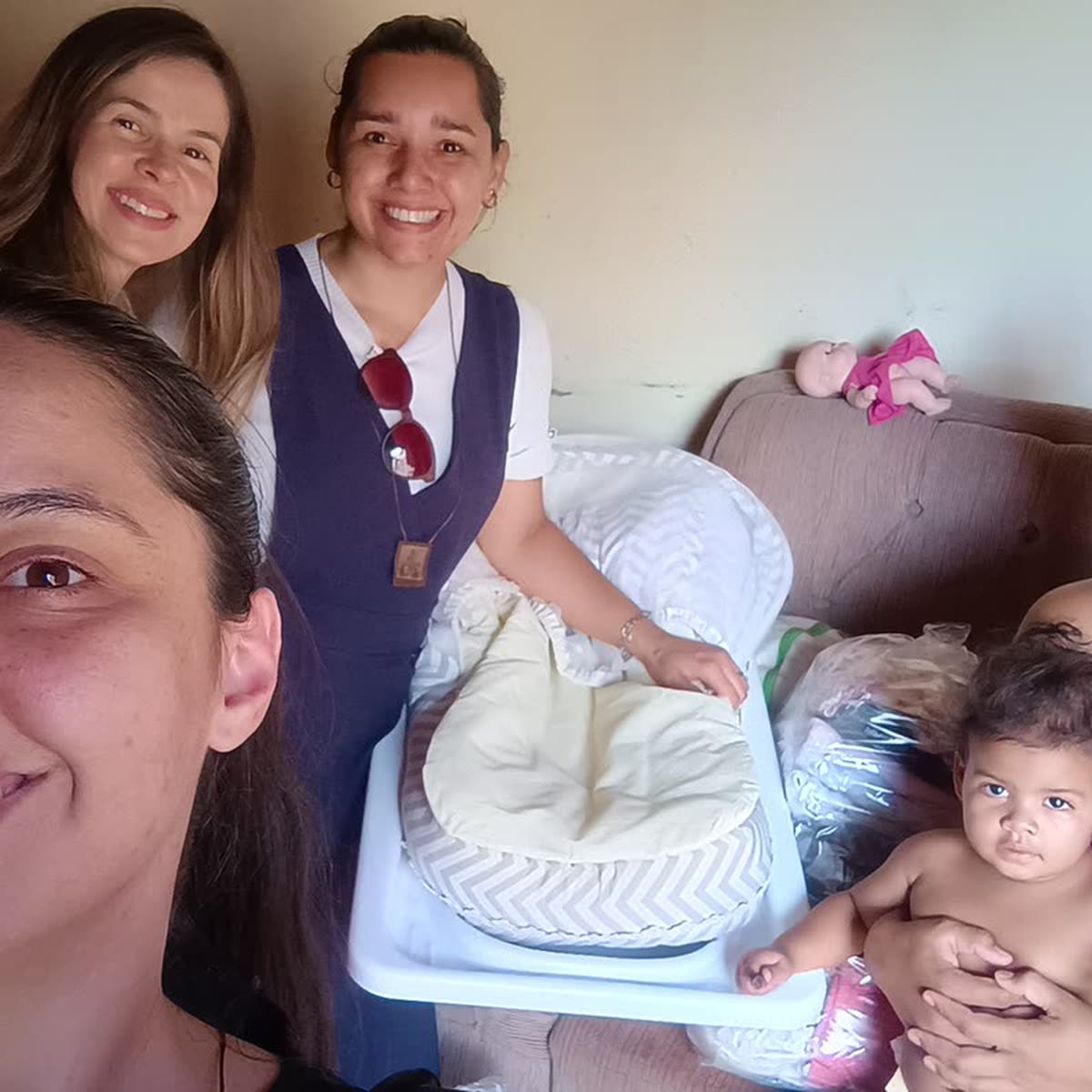 Visita a uma mãe e seu bebê