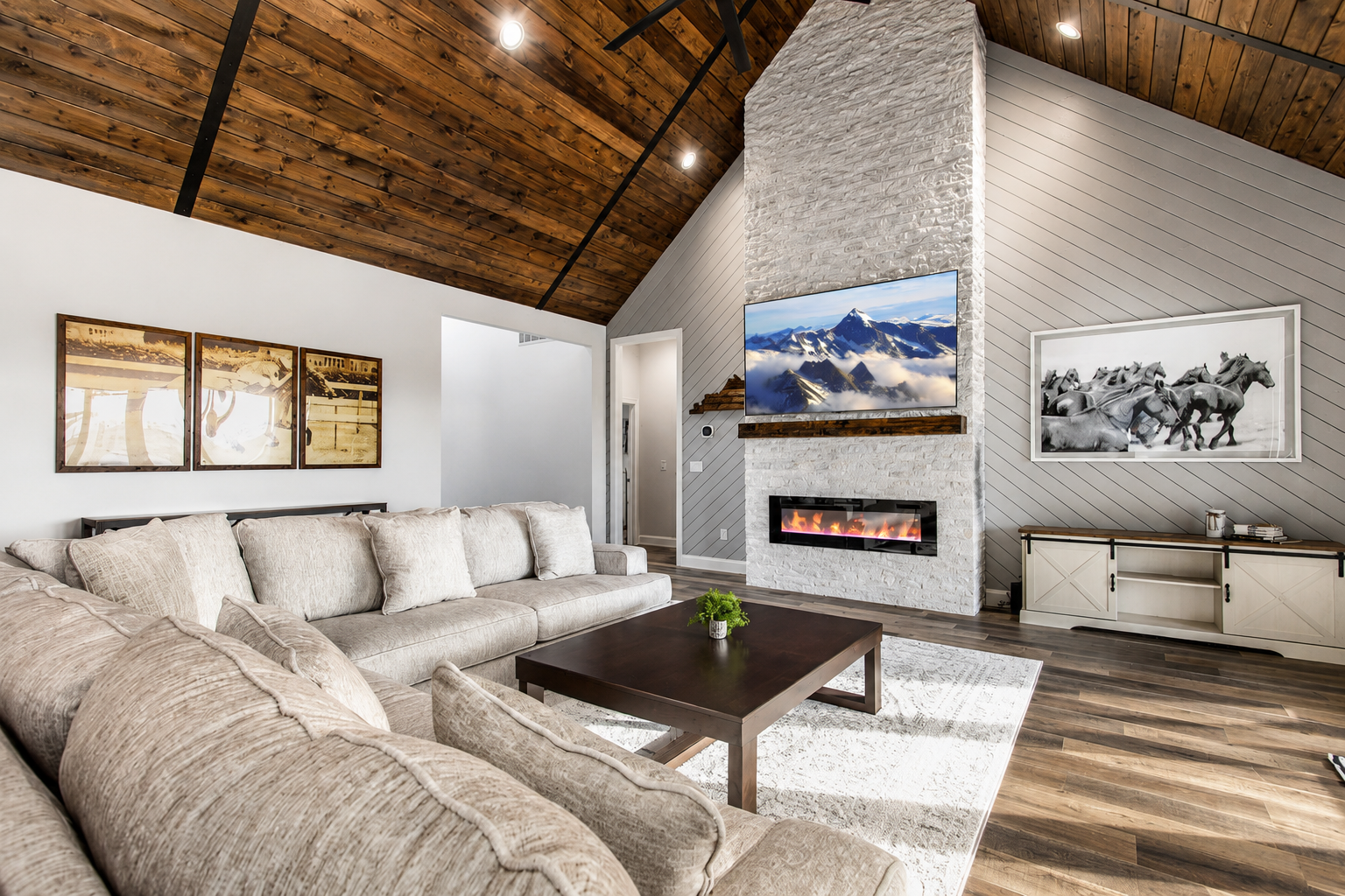 Living room at Bourbon Trail Hideaway