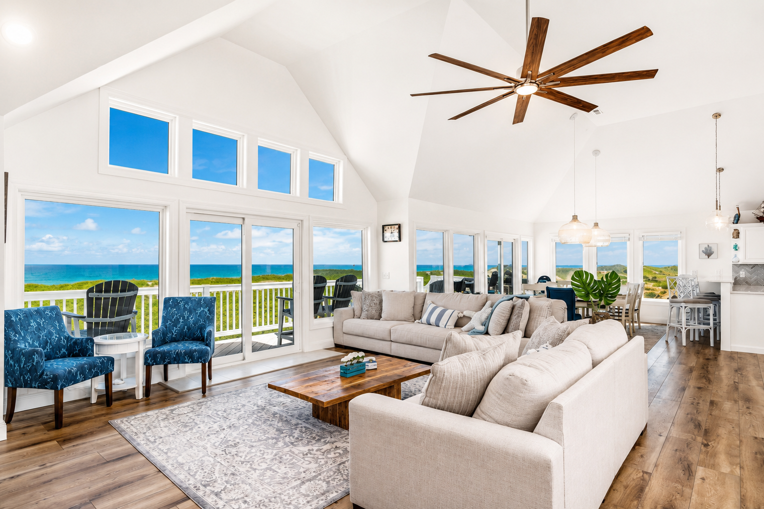 Island Dreams Hideaway oceanfront living room