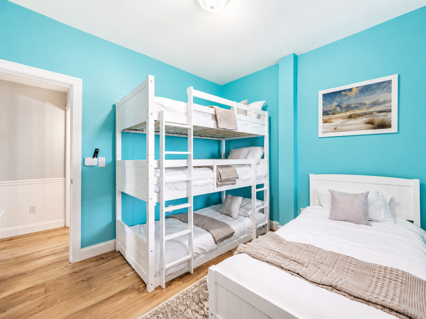 Bedroom 6 at Island Dreams Hideaway