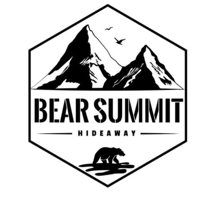 Bear Summit Hideaway Logo