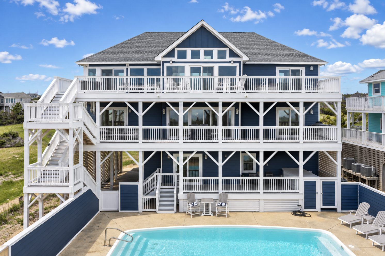 Luxury vacation rental home with pool