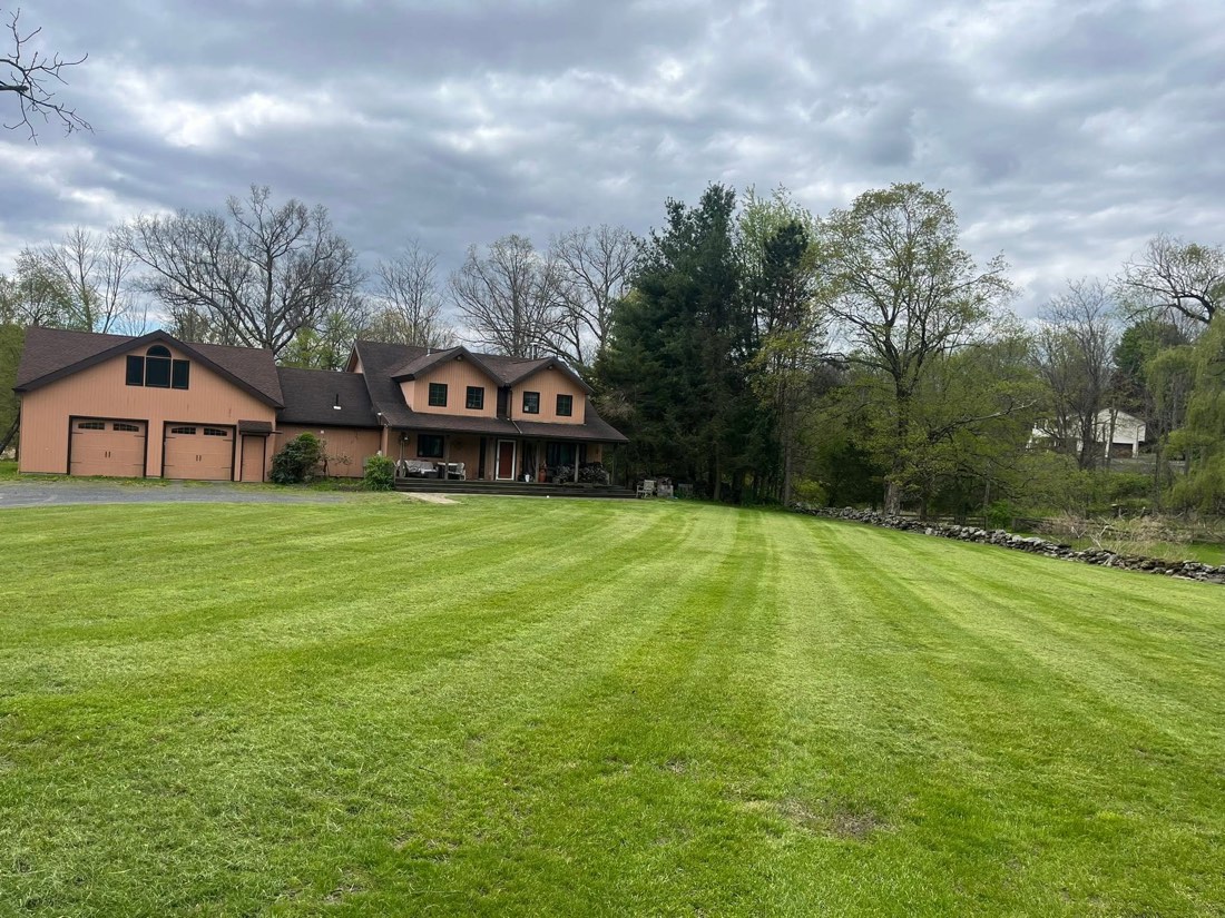 Stevens Landscaping lawn care project
