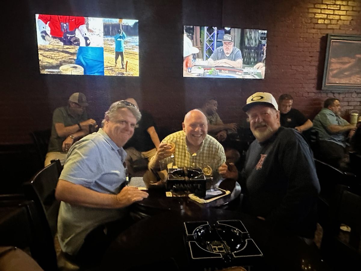Cigars, Drinks & Community