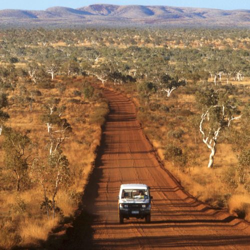 Shelley Colthurst, web designer and coach creating aligned websites and business systems for soul-led entrepreneurs.