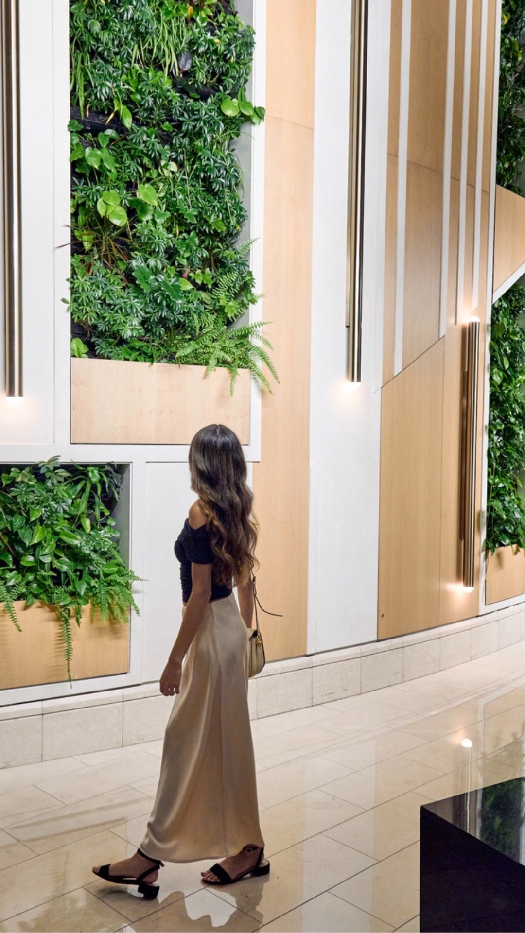 Vertical view of Westin Book Cadillac Detroit living wall installation