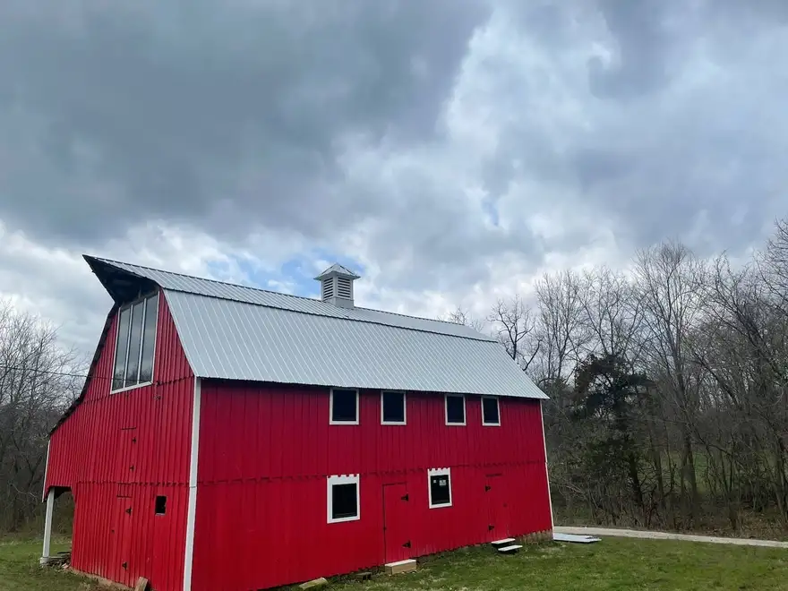Barn — After