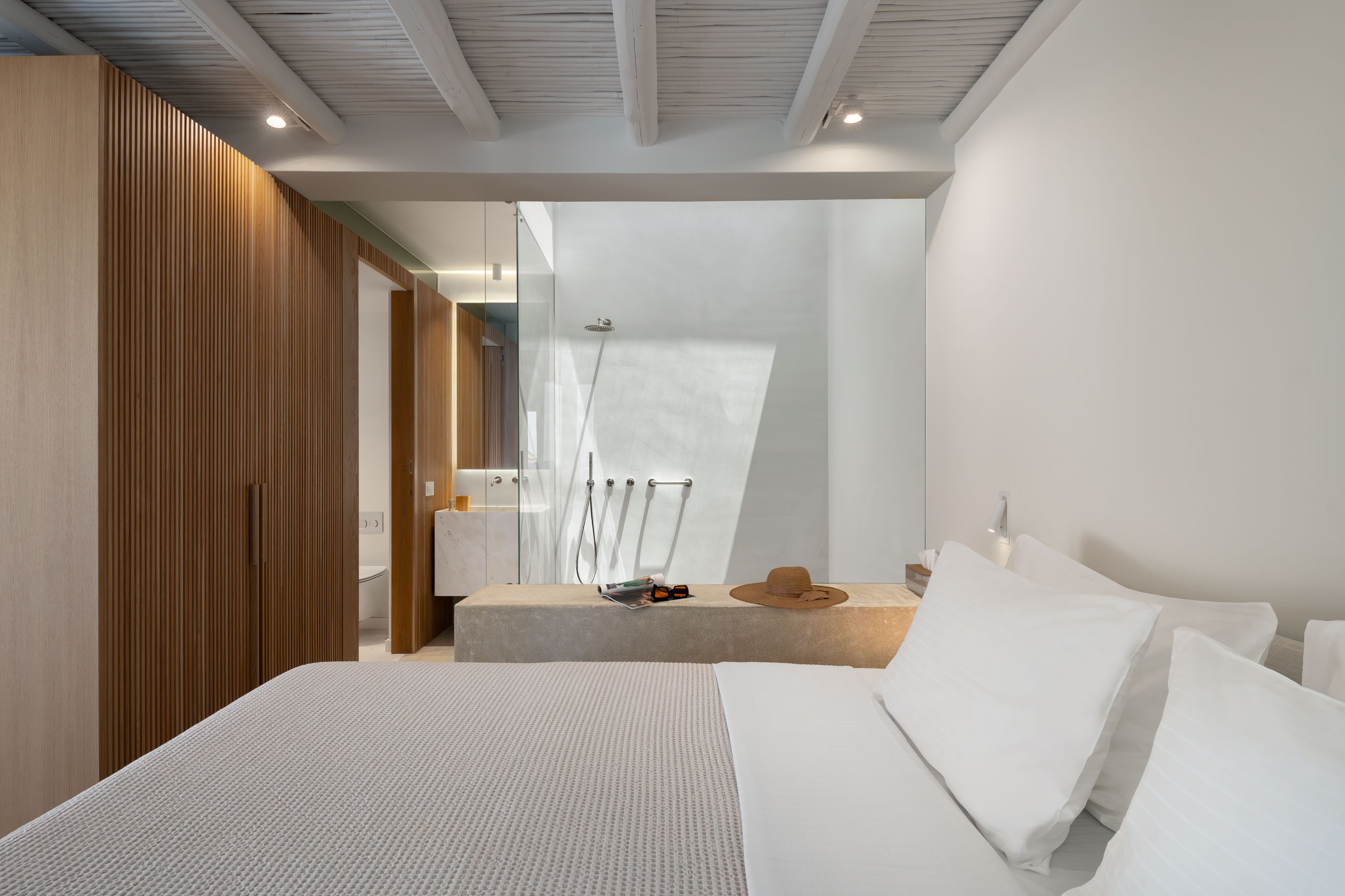 Early Bird Twin Shared Room