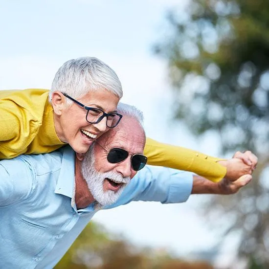 Brain C-13 key benefits infographic showing enhanced memory, focus, mental clarity and cognitive support