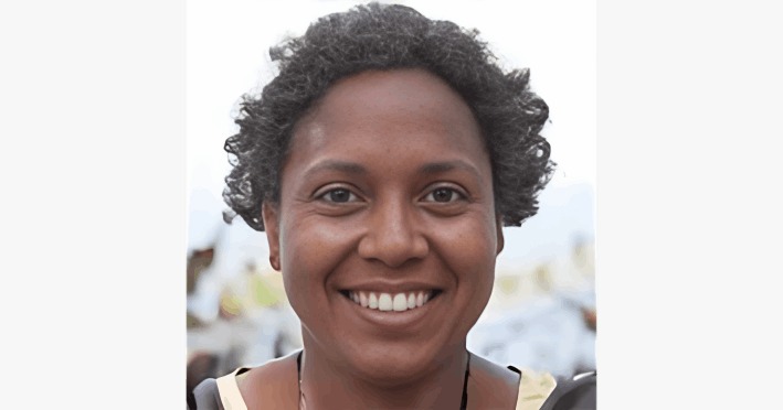 Elaine Wood verified customer