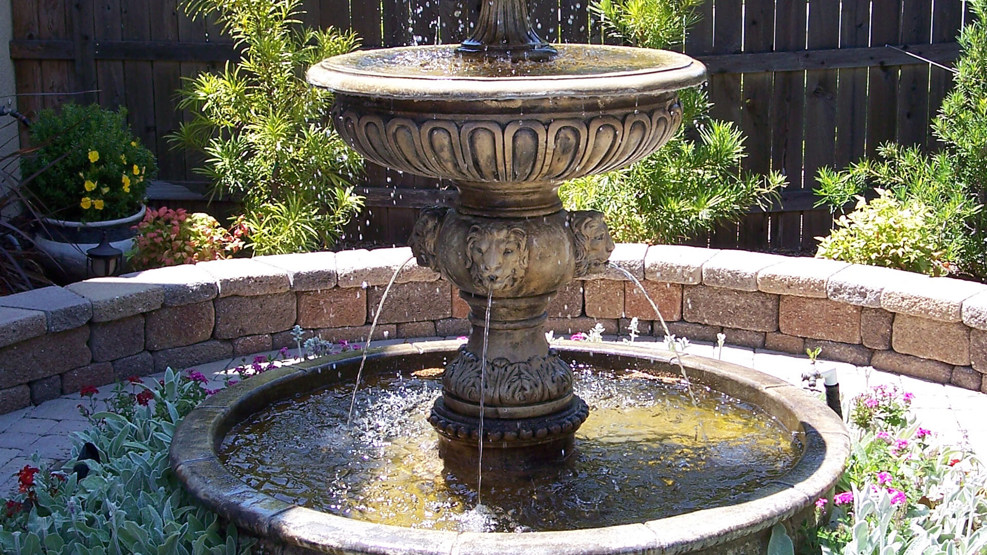Illuminated water feature portfolio