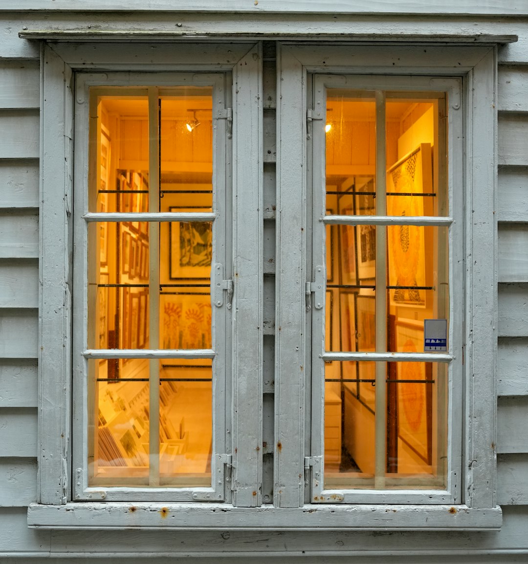 Double Hung