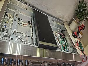 {{ custom_values.service_1 }} in {{custom_values.area_5})