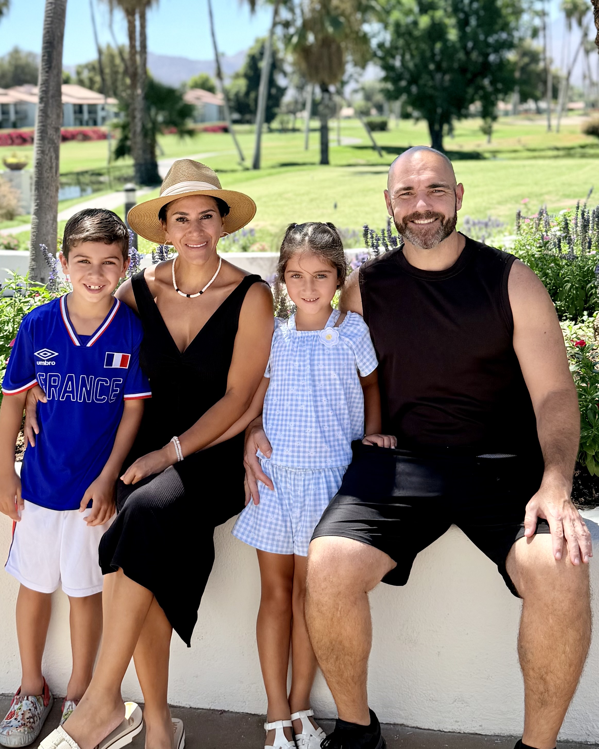 Cyril Ortega avec sa famille