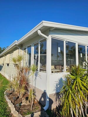 {{ custom_values.service_1 }} in {{custom_values.area_6})