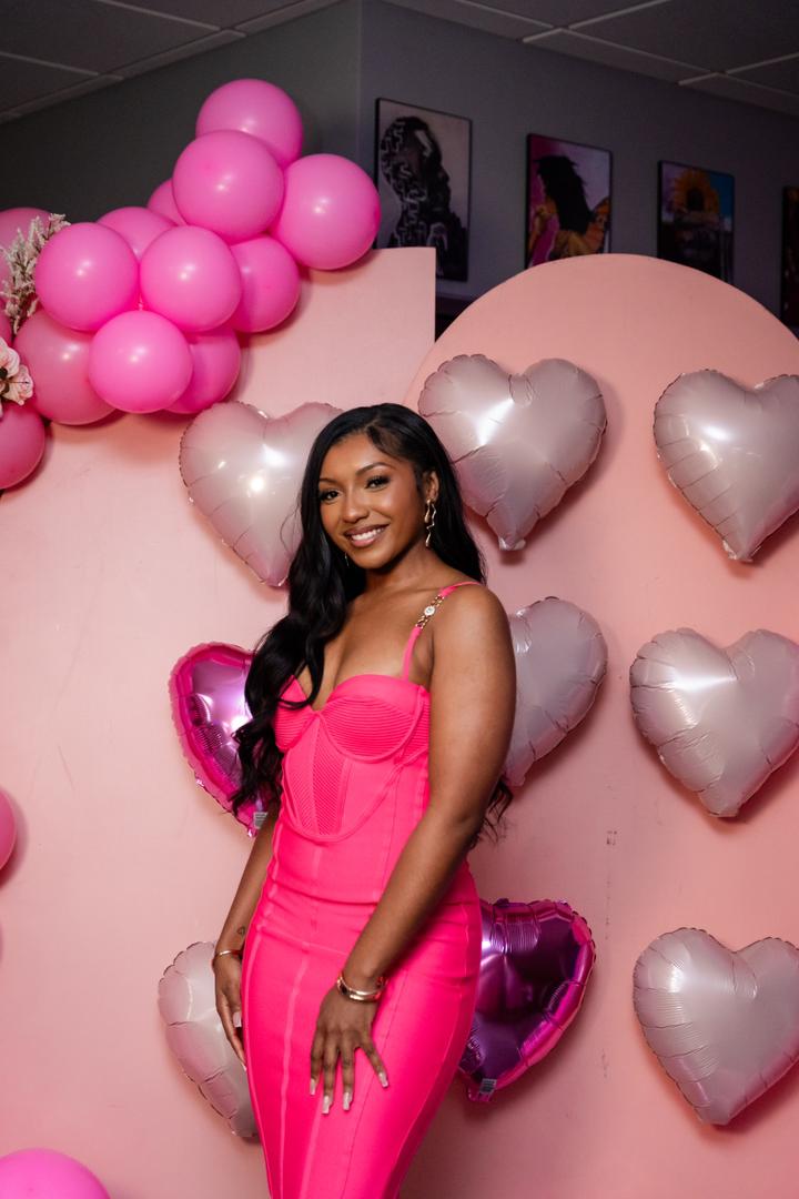 Essynce Henderson Essynce Henderson