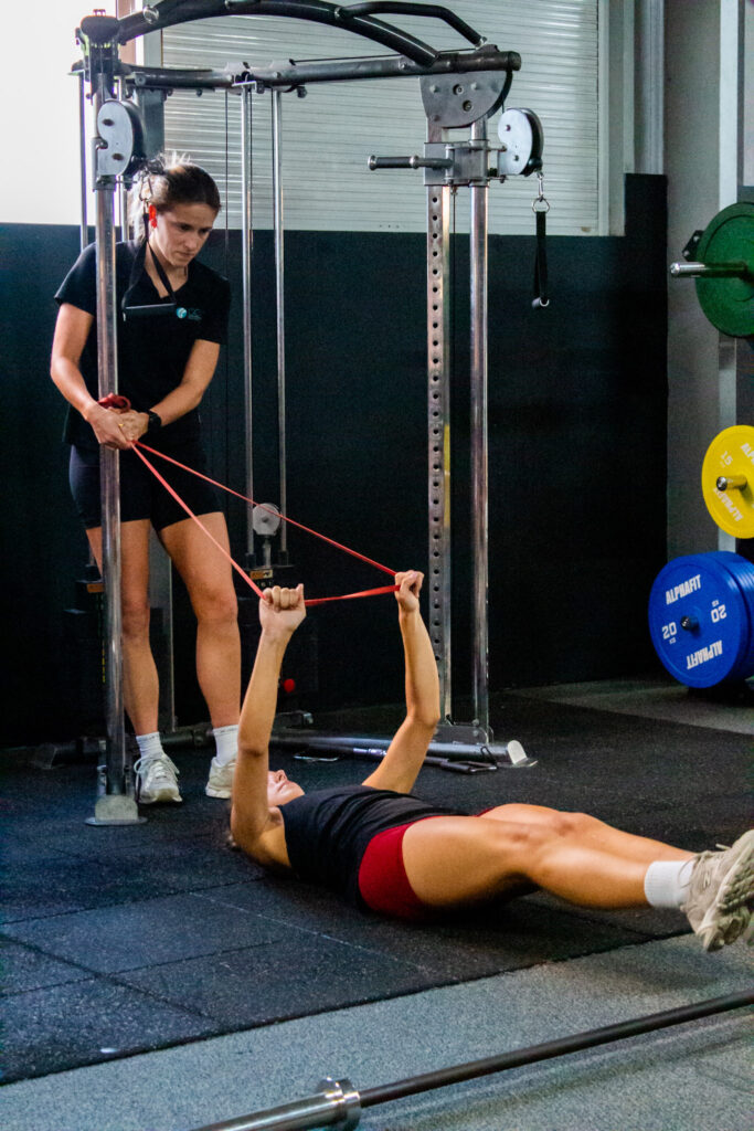 Meniscus Tear Surgery vs Rehab: What Young Adults and Athletes Need to Know