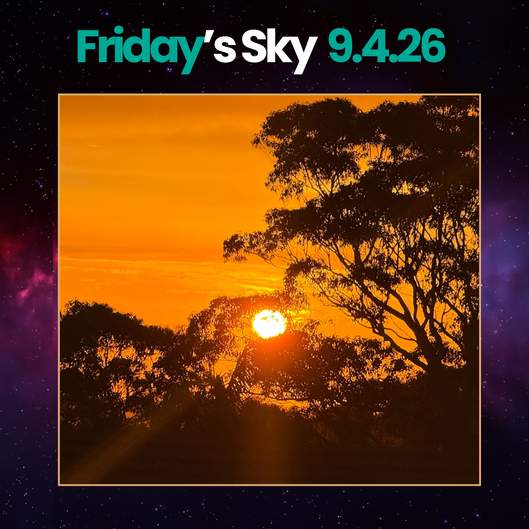 Friday’s Sky 4.9.26: Moon, Uranus & the Push for Practical Growth
