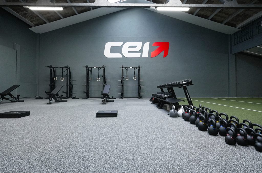 Centre d'entrenament CEI Parc Migdia a Girona — sala d'entrenament personal