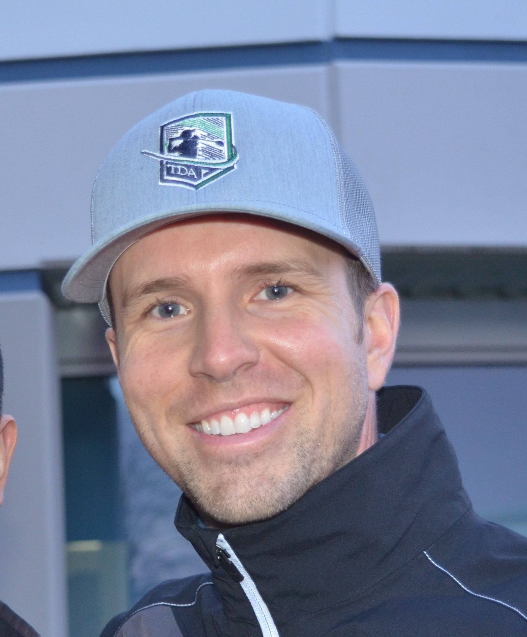Coach Nathan Leonhardt 
