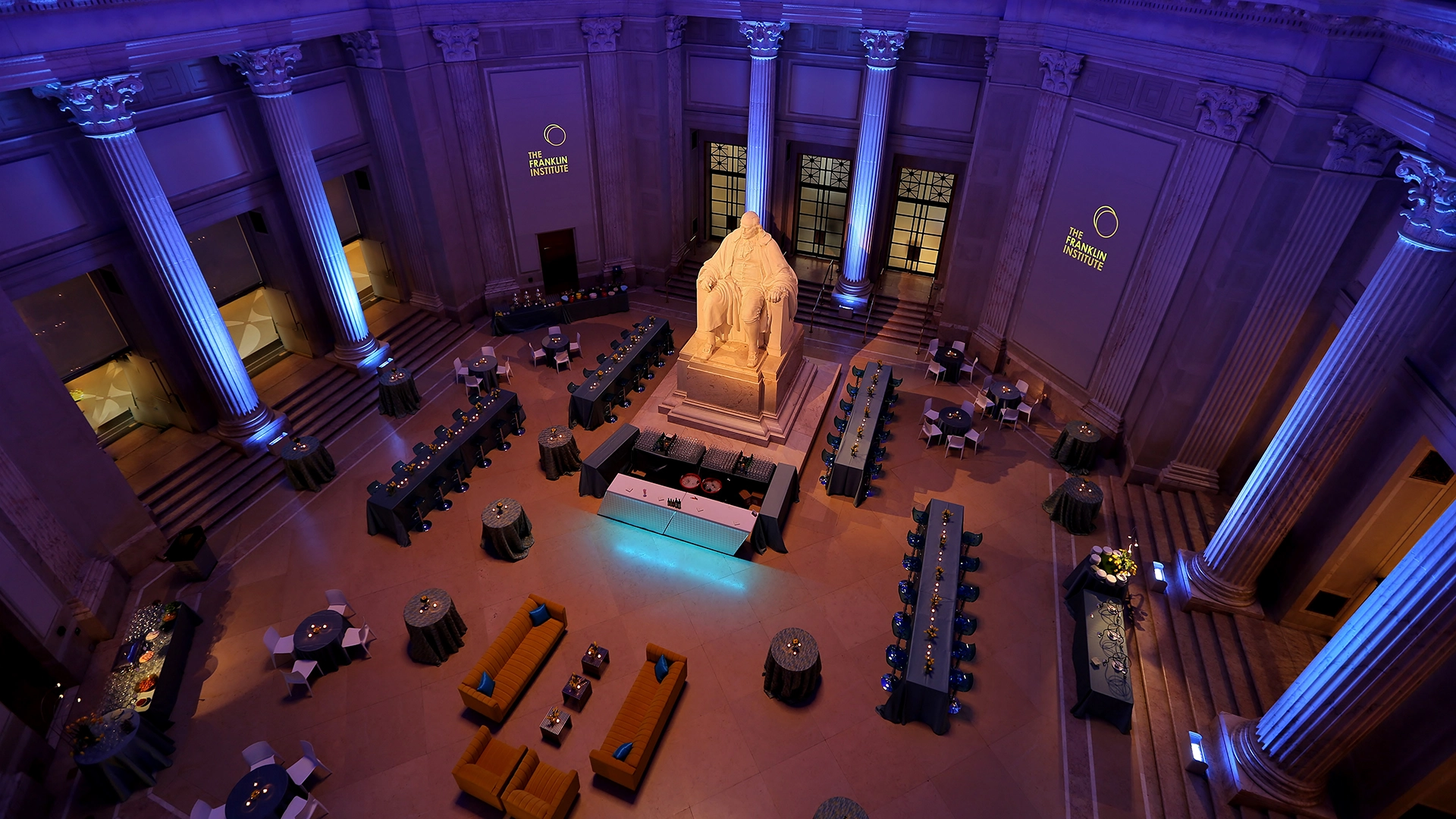 The Franklin Institute Philadelphia rotunda wedding venue
