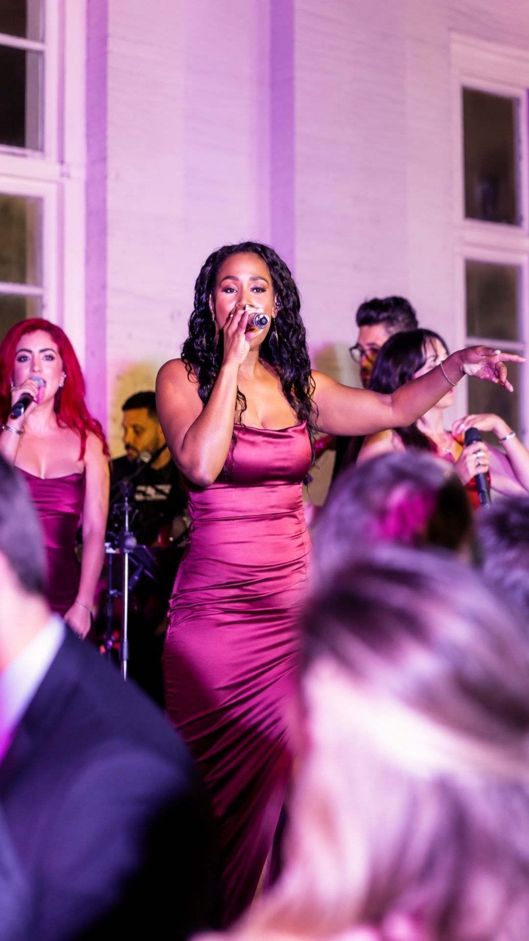 Troy Curtis Entertainment performing live at a luxury Arizona wedding reception