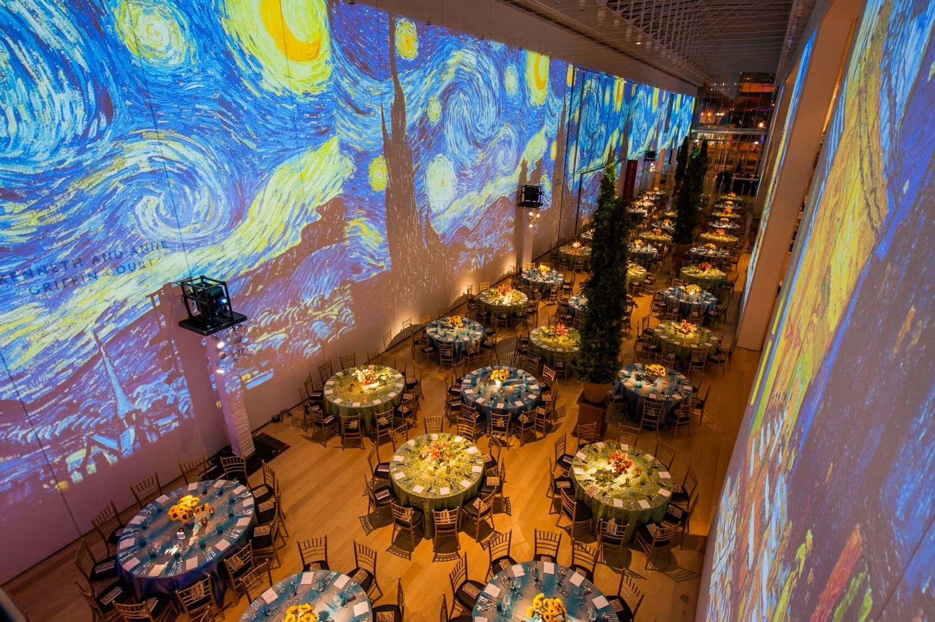 The Art Institute of Chicago Griffin Court Modern Wing wedding venue