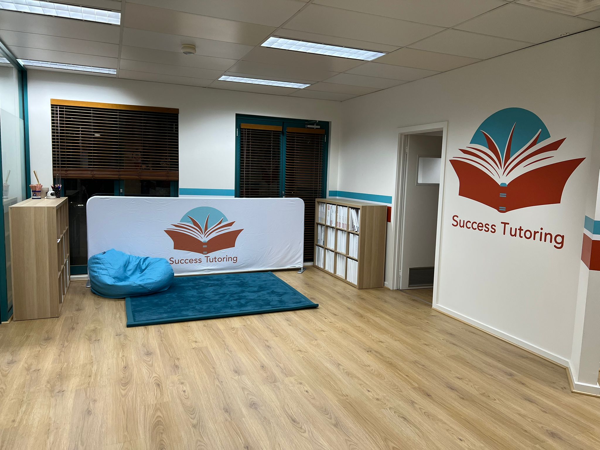 Success Tutoring Dickson students learning