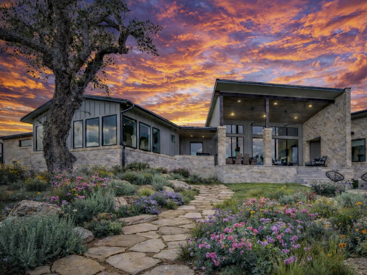 Hill Country native landscape and stonework