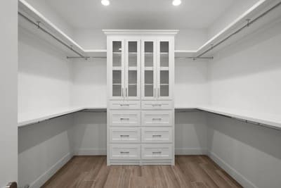 {{ custom_values.service_4 }} in {{custom_values.area_2})