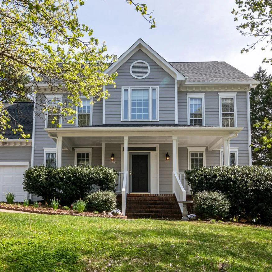 Gray-sided home with white trim in Kennesaw, GA