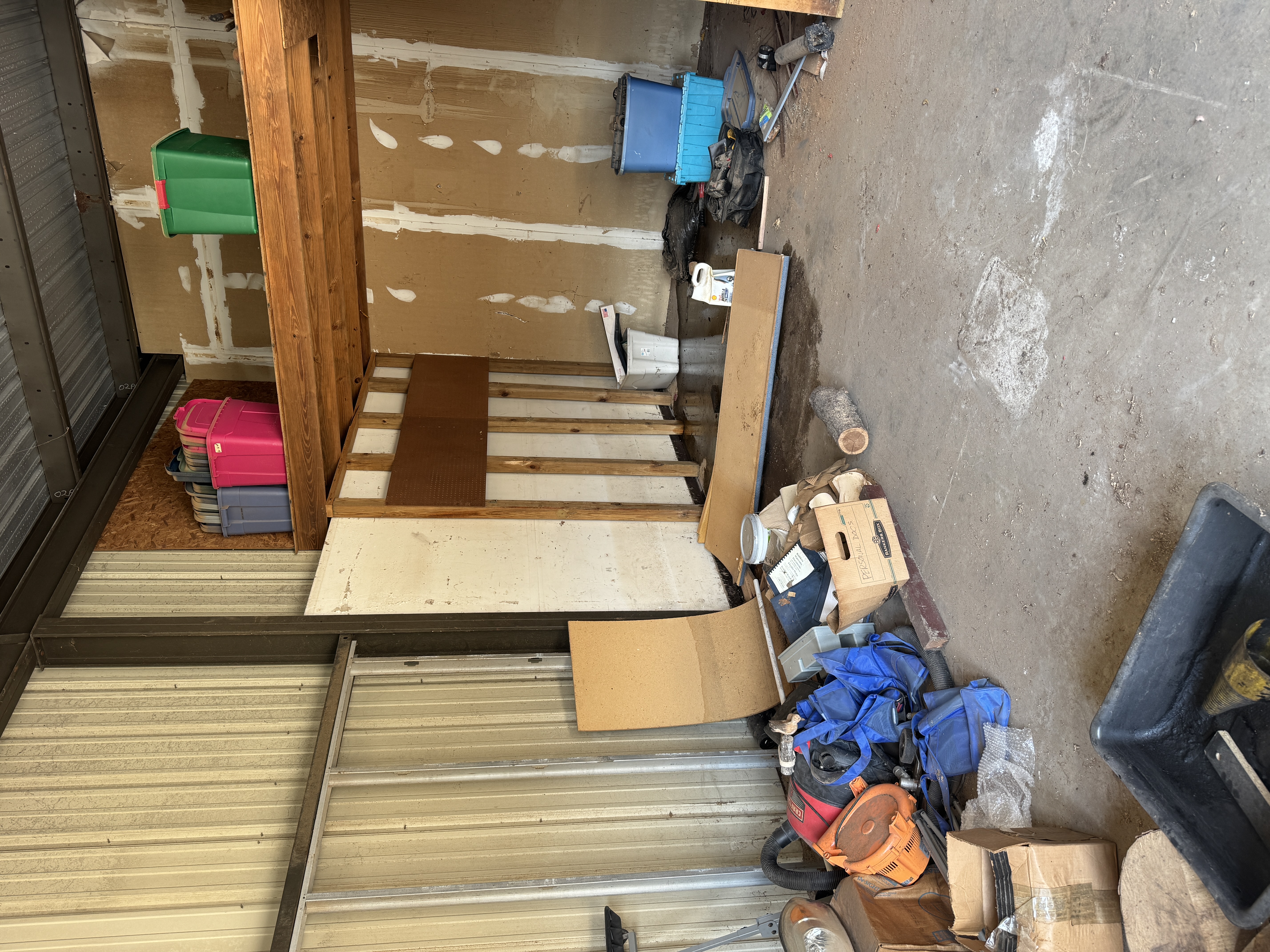 Warehouse floor space cleared after Lift & Load Hauling cleanout in Central Florida