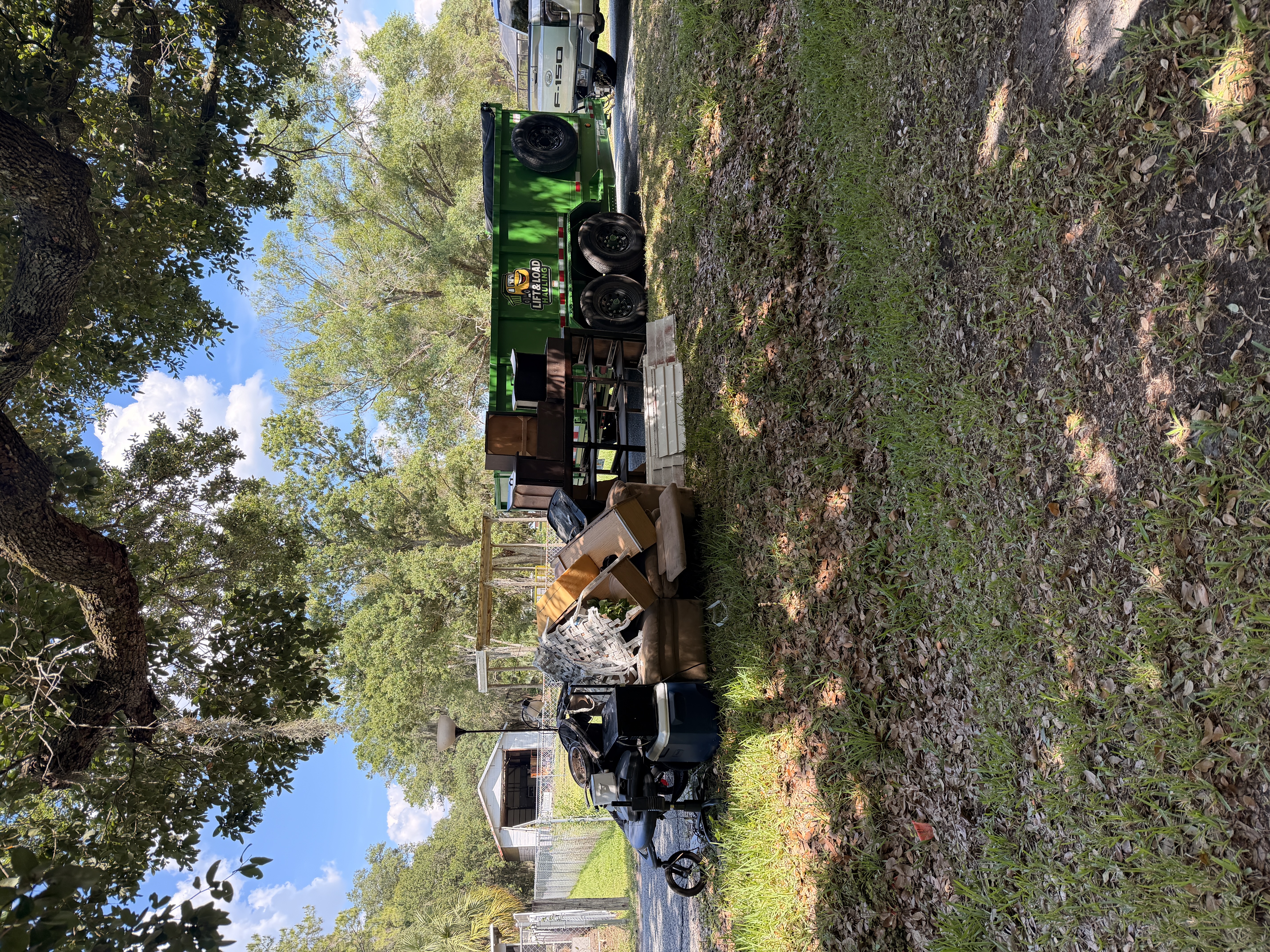 Clean curb after Lift & Load Hauling junk removal in Lakeland, FL
