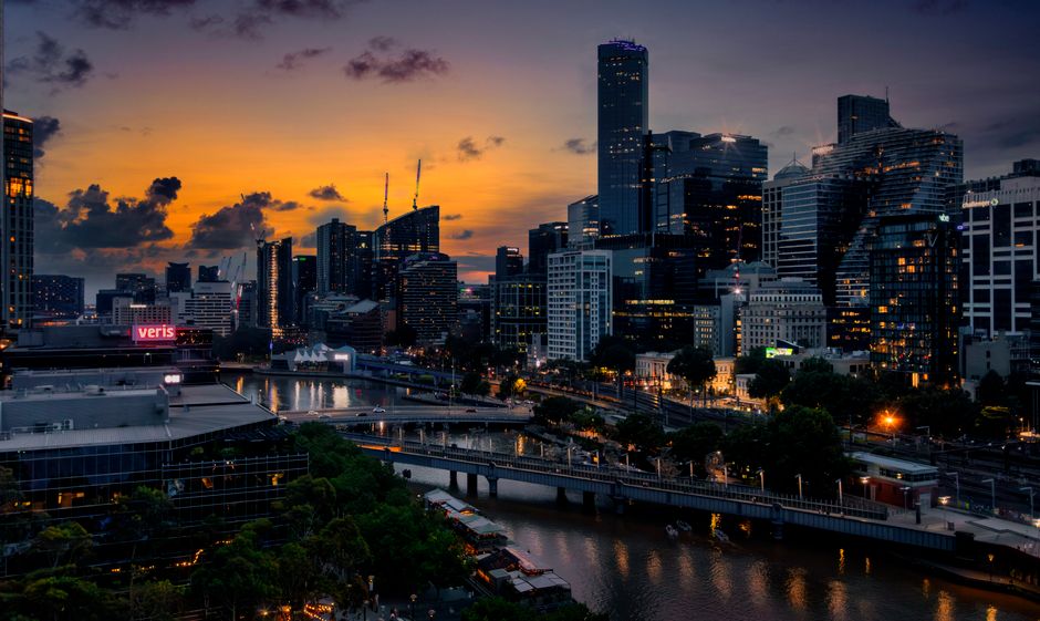 Melbourne skyline at sunset