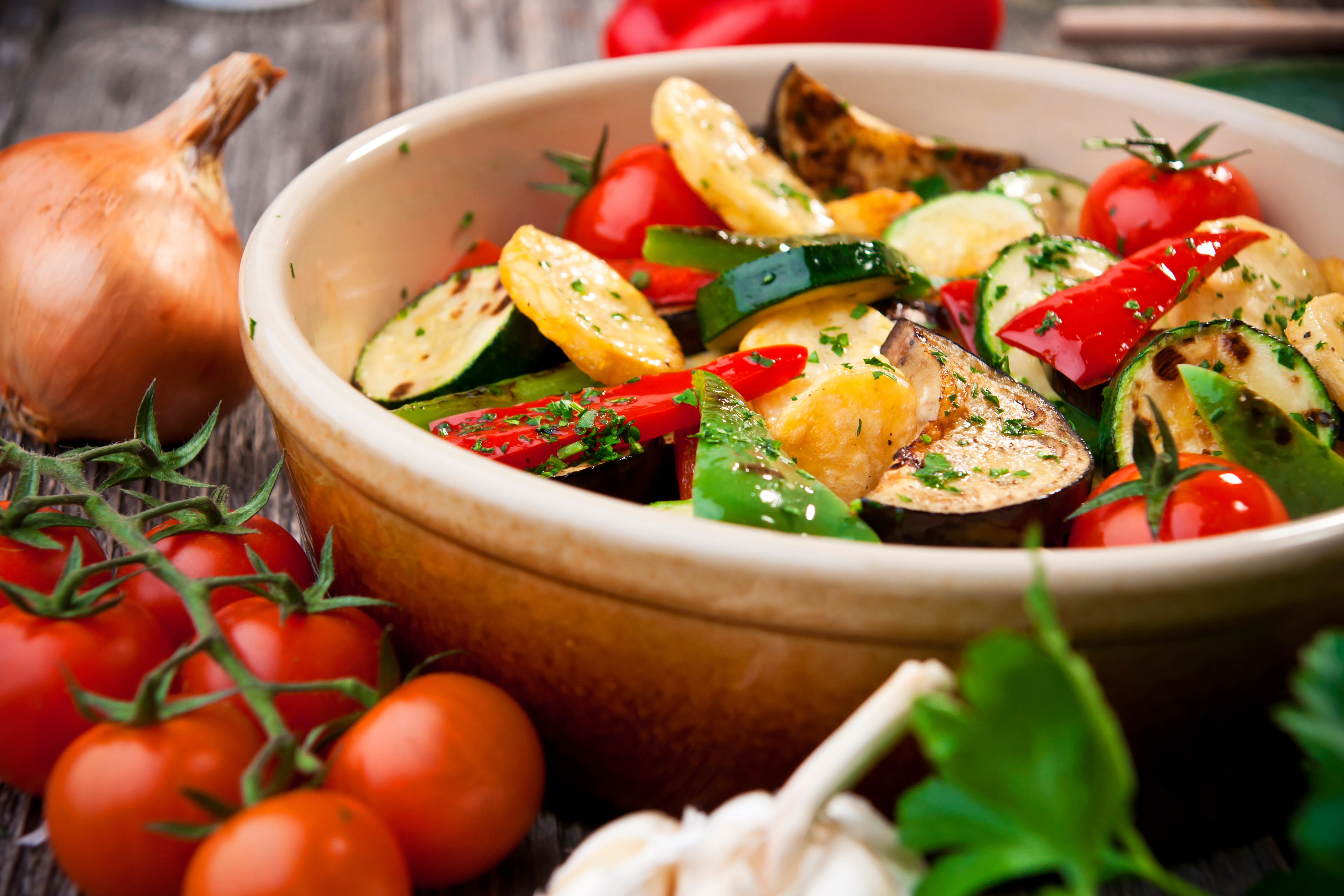 Bowl of colorful anti-inflammatory vegetables