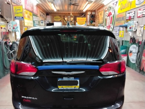 Close-up of a Chrysler Pacifica windshield serviced by Site Auto Glass Co.
