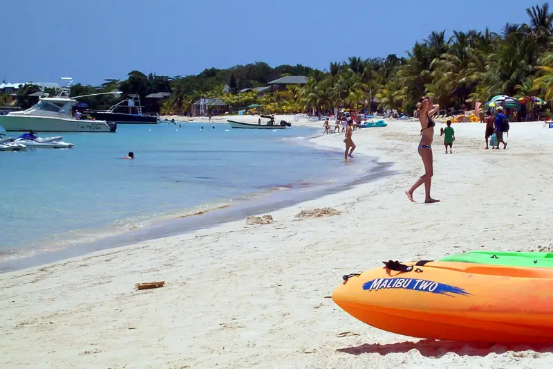 West Bay Beach, Roatan
