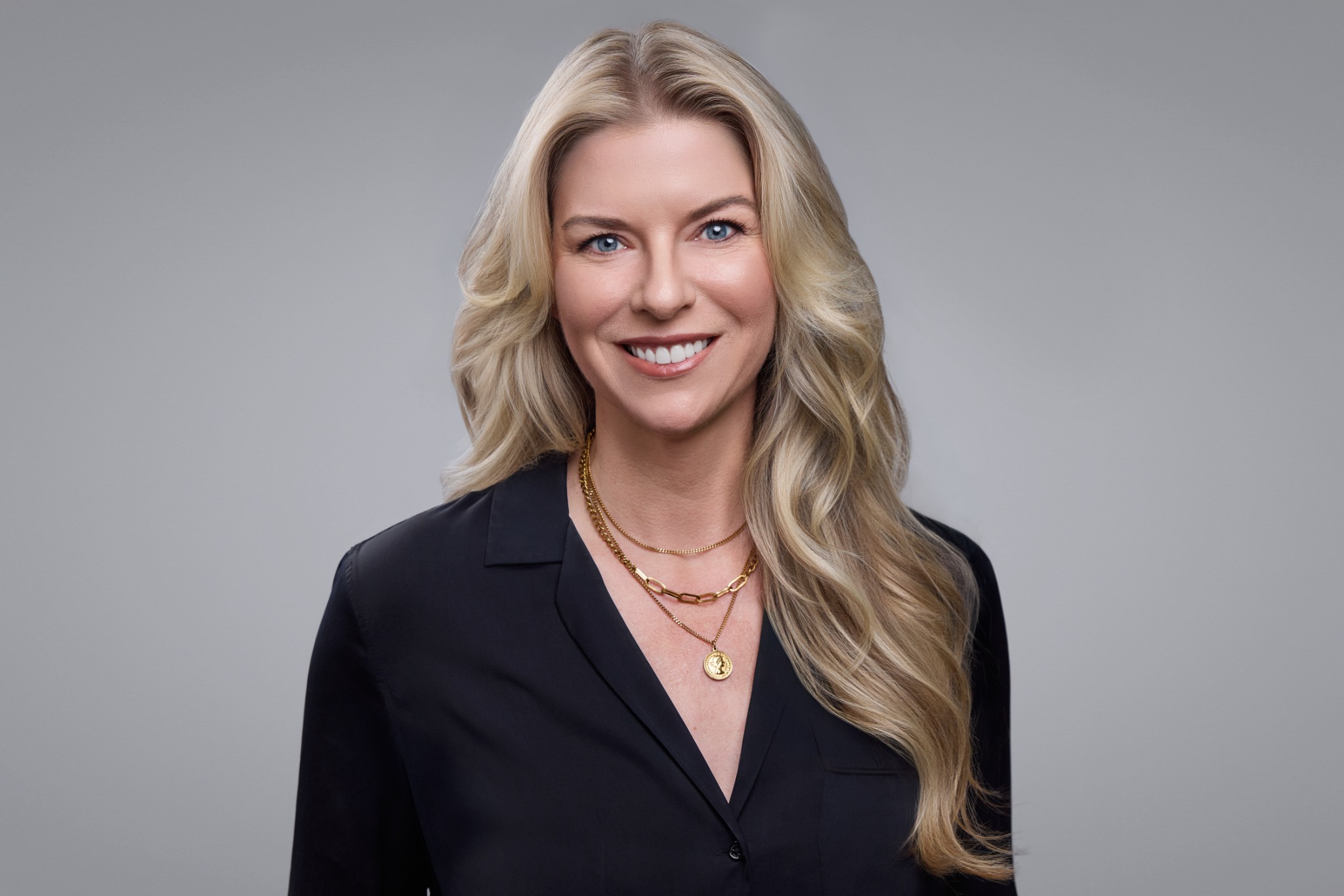 Isla Lake, publishing strategist