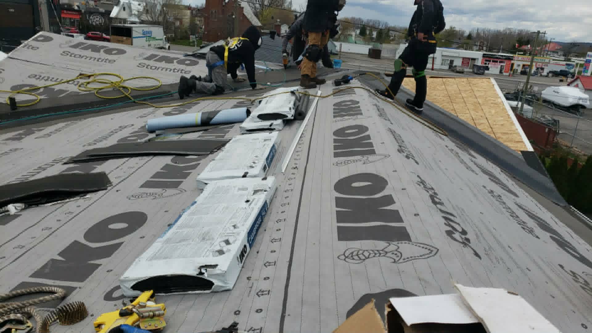 Chantier toiture — Toiture Charbonneau