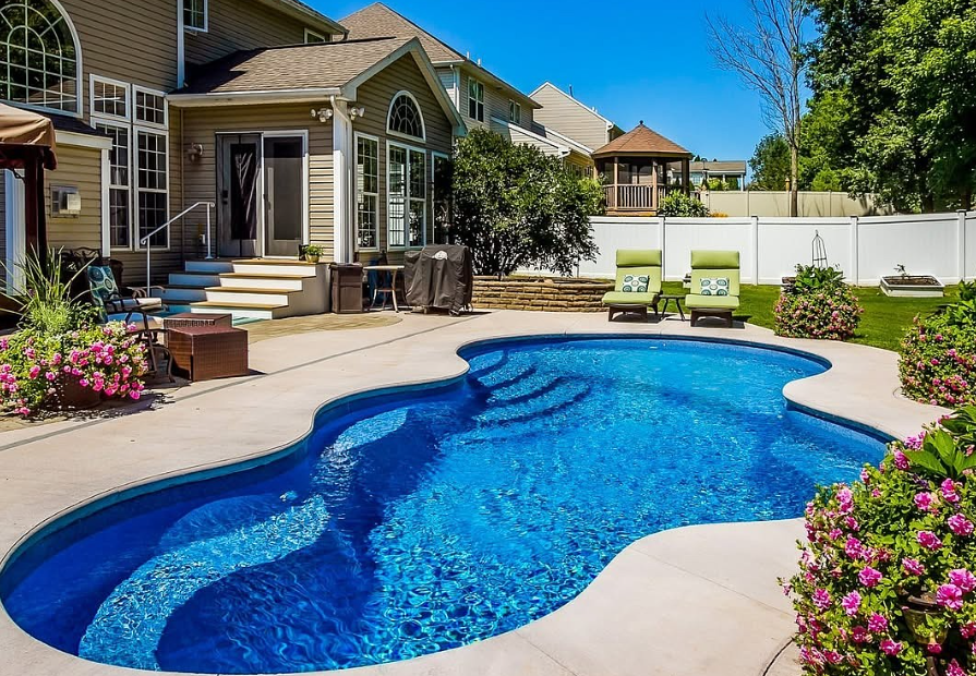 Fiberglass Pool