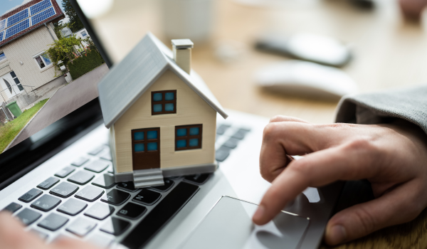 Homebuyer preparing financing and mortgage pre approval before touring homes in Maryland Homebuyer preparing financing and mortgage pre approval before touring homes in Maryland