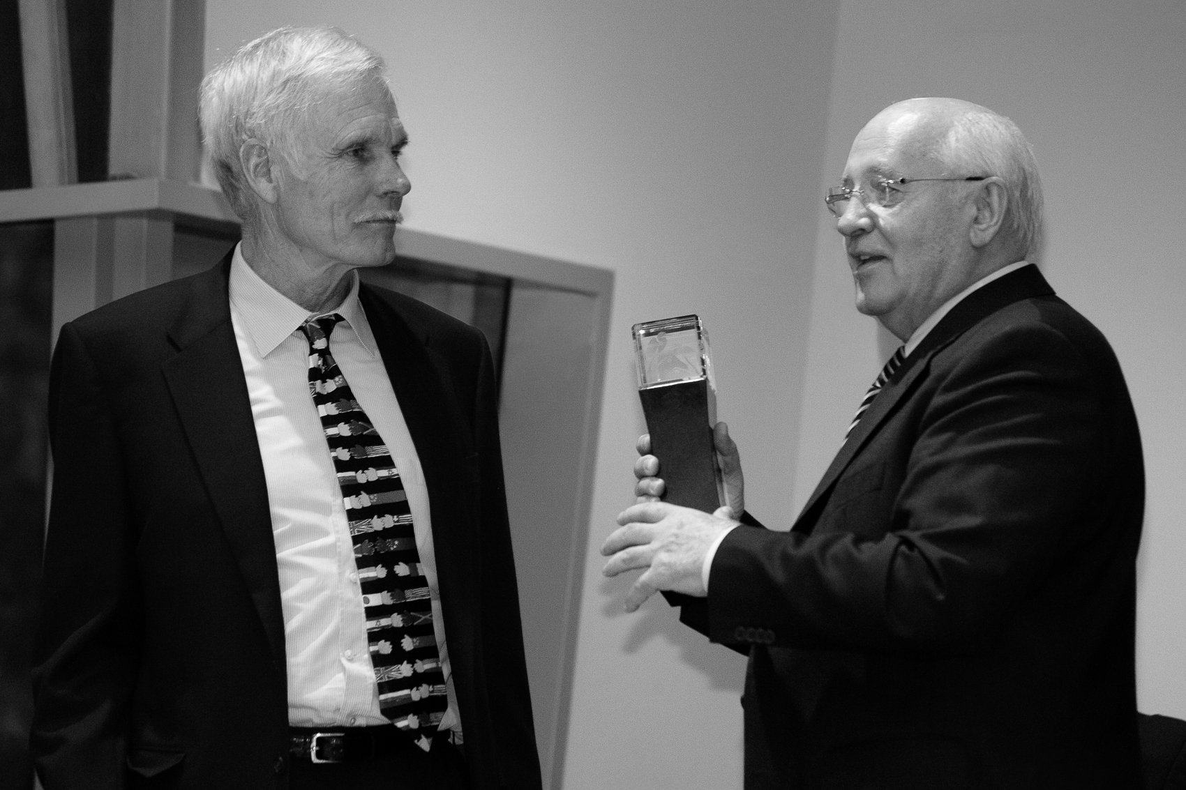 Mikhail Gorbachev presenting the 2005 Alan Cranston Peace Award to Ted Turner at United Nations Headquarters in New York, photographed by Michael William Paul.