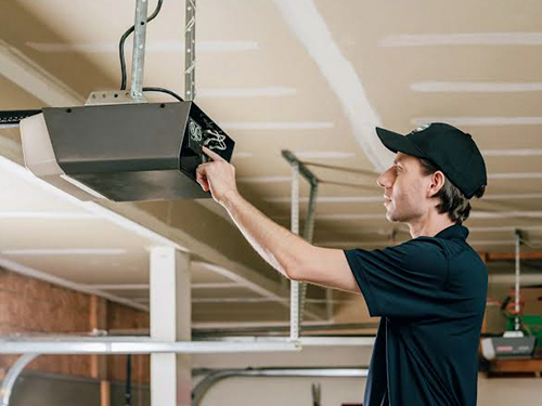 Garage Door Tune-Up Service in Calexico