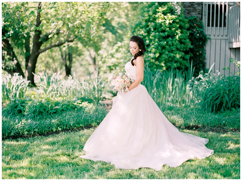 Bridal portraits at outdoor wedding in Knoxville