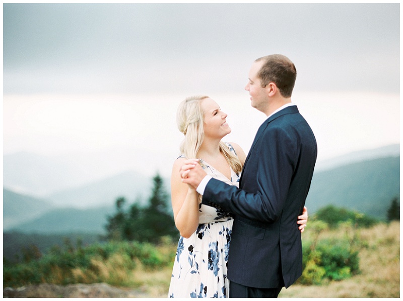 Tennessee mountain engagement session with natural light