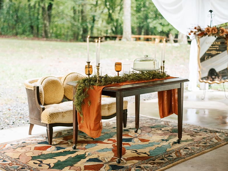 Southwest Virginia rustic wedding reception decor