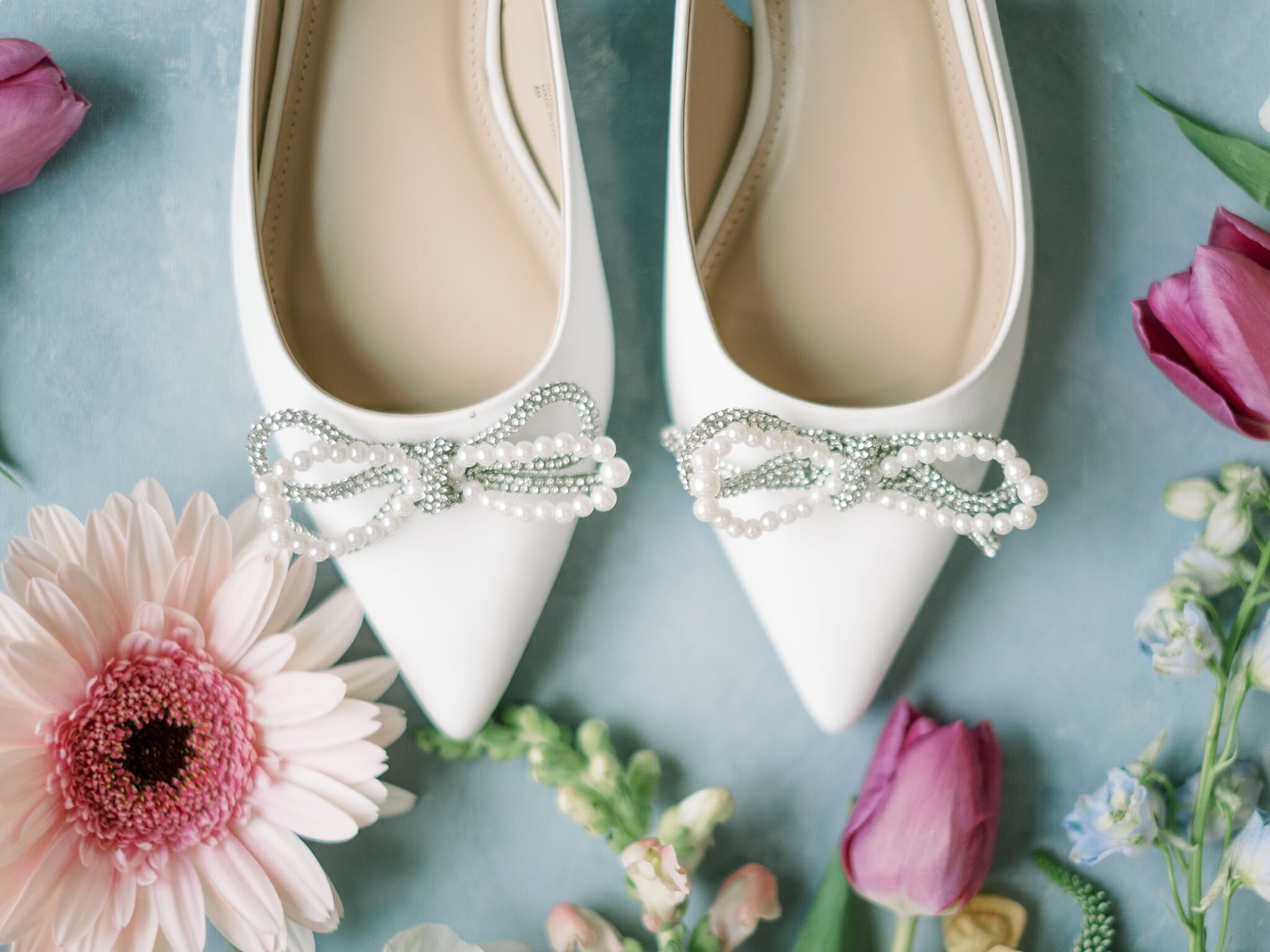 wedding rings detail shot at Lake House wedding venue Piney Flats